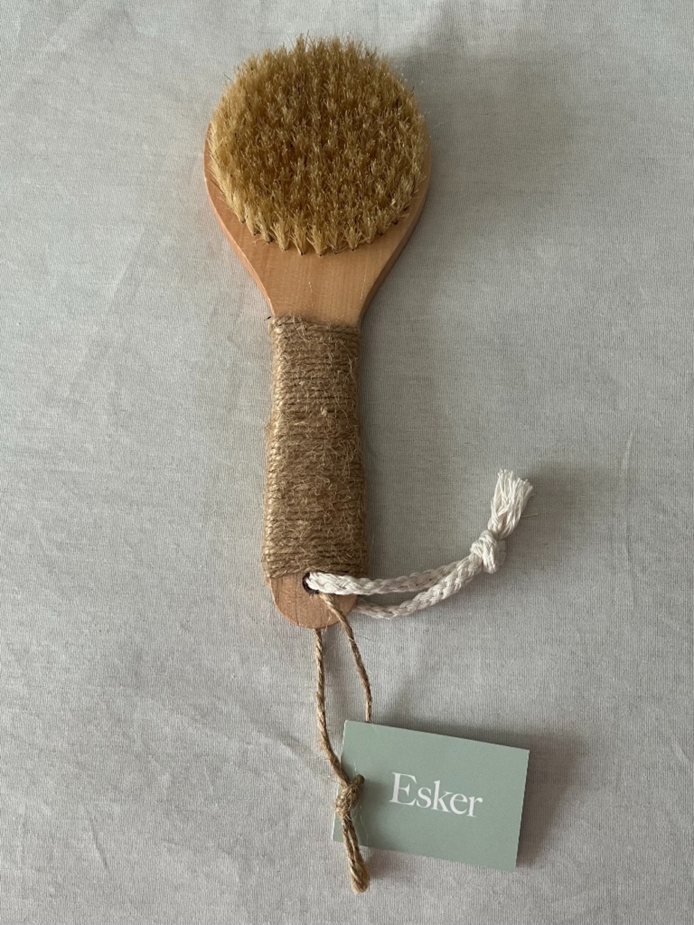 NEW with tags Esker Dry Brush